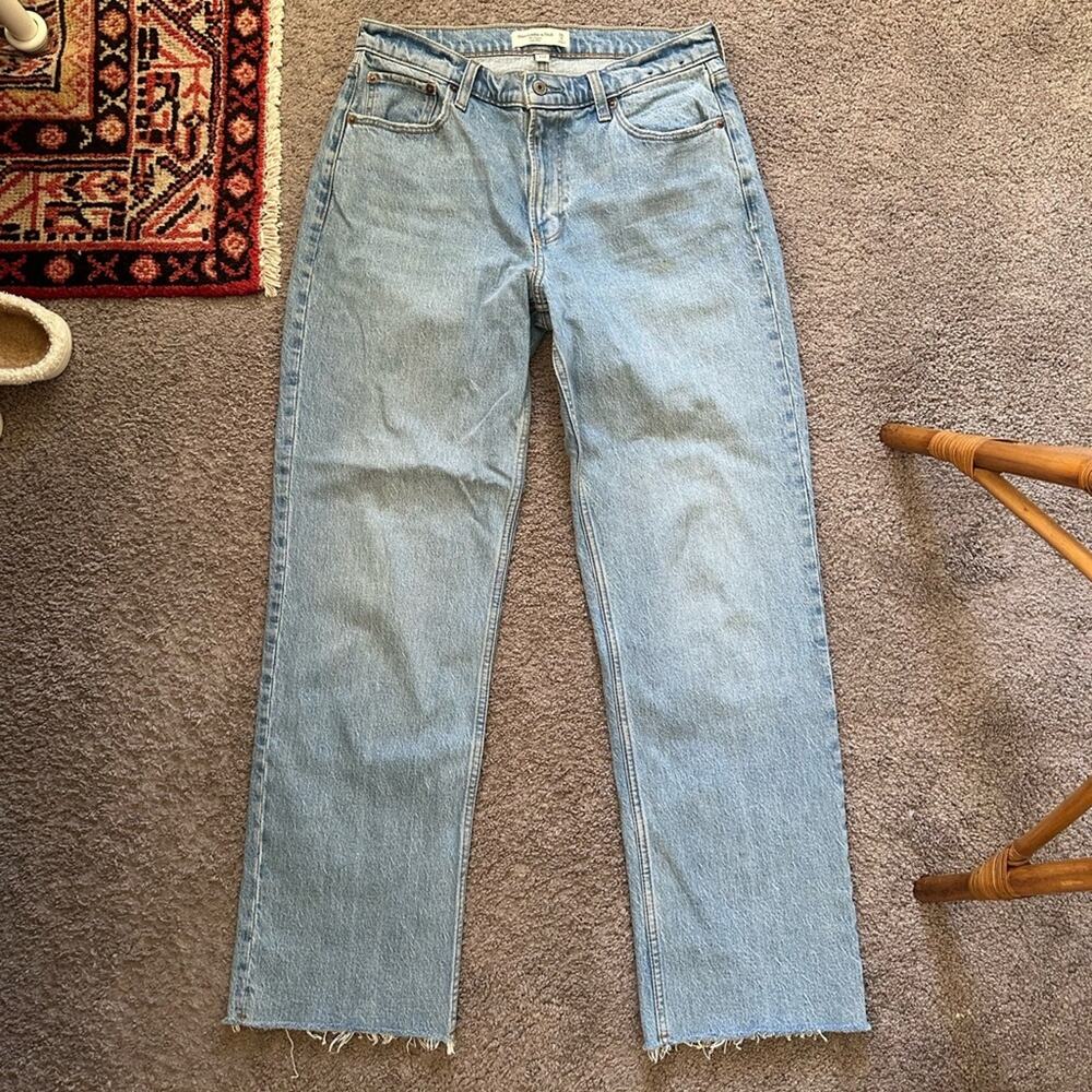 Abercrombie The Baggy Low Rise Jeans - Picture 1 of 8